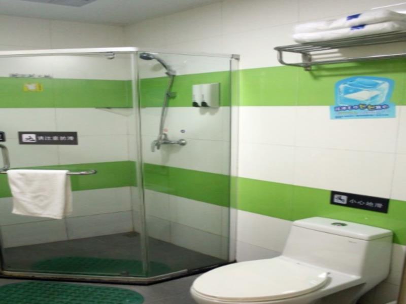 7Days Inn Huaihua Mayang Binhe Road Exterior foto