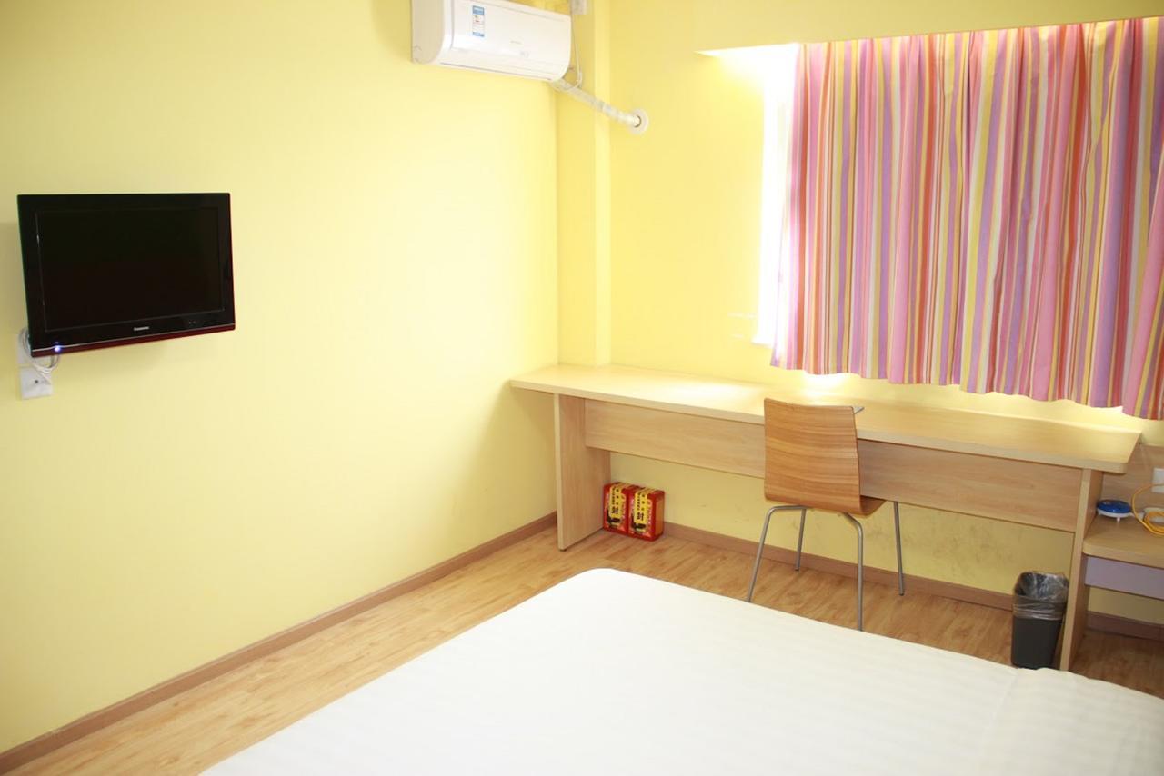 7Days Inn Huaihua Mayang Binhe Road Exterior foto